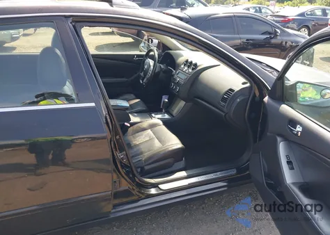 2008 Nissan Altima 2.5 S z USA, uszkodzony, nr VIN 1N4AL21E58N450121